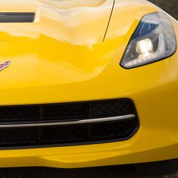 2014 Chevrolet Corvette Stingray convertible front macro