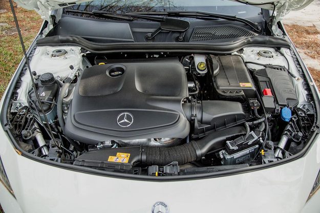 2014 Mercedes Benz CLA250 engine full