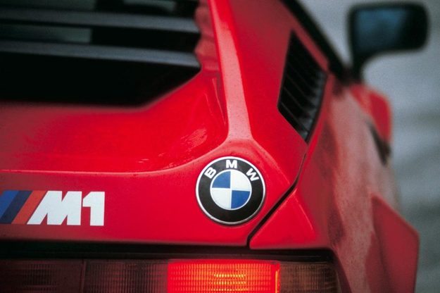 BMW M1 rear