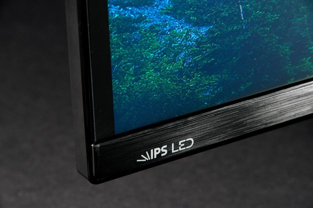 LG LN450W monitor bezel IPS logo
