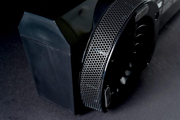 Yamaha YSP1400 sub grill 2