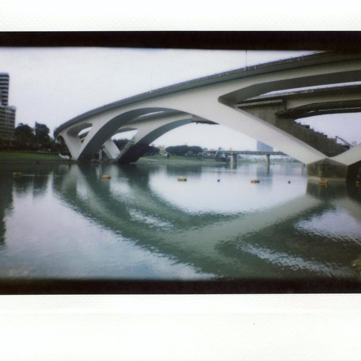 lomography belair instant back 001