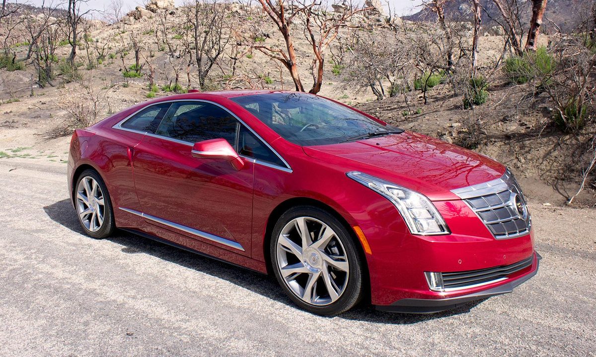 2014 Cadillac ELR front angle full