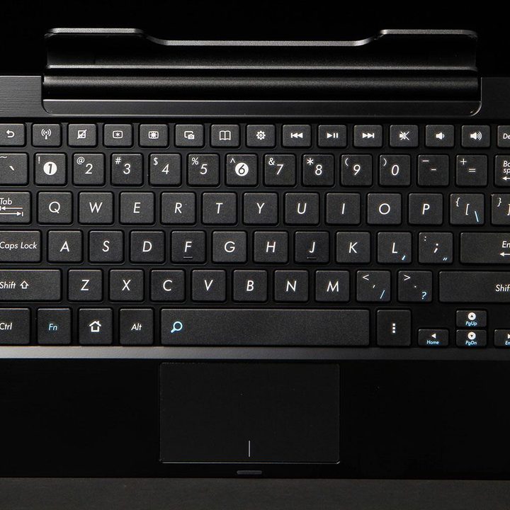 ASUS PadPhone Station keyboard full