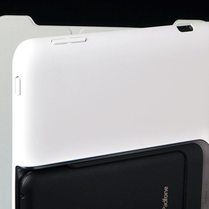 ASUS PadPhone Station top back angle