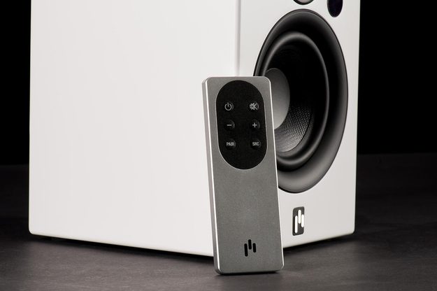 Aperion Allaire remote