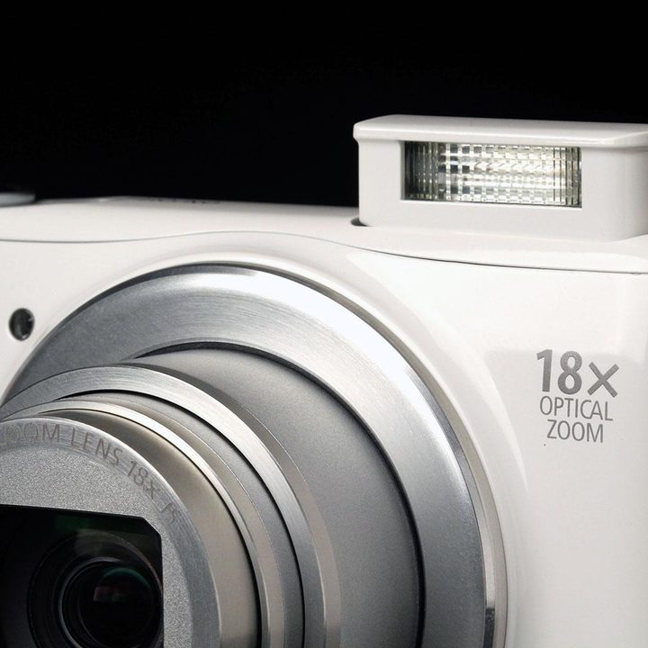 Canon SX600 flash and lens