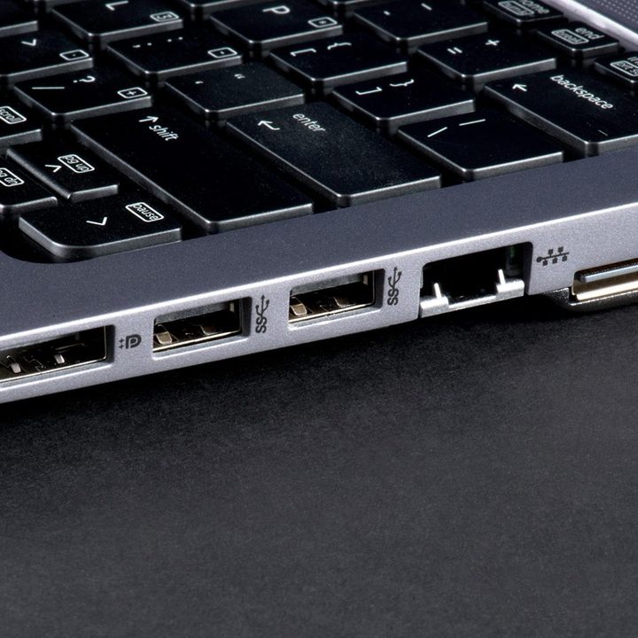 HP EliteBook 820 G1 ports