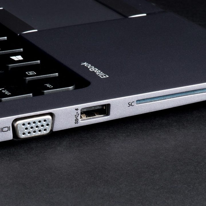 HP EliteBook 820 G1 side ports 2