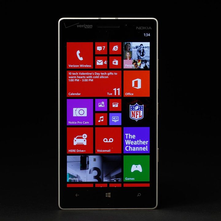 Nokia Lumia Icon front