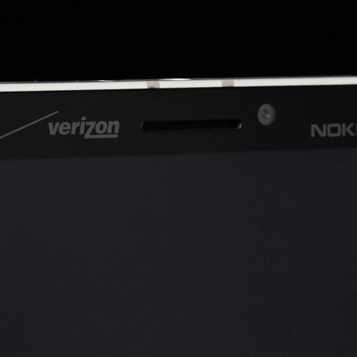 Nokia Lumia Icon top front macro