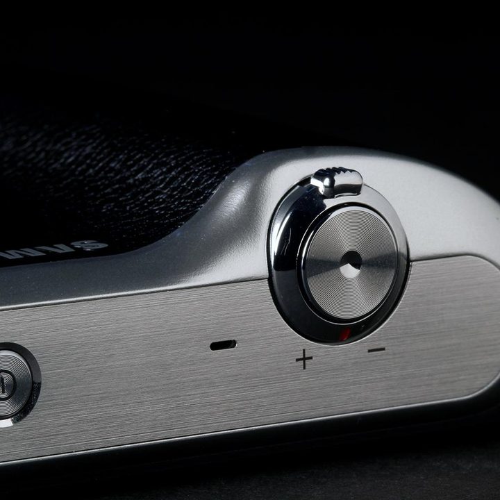 Samsung Galaxy 2 shutter button