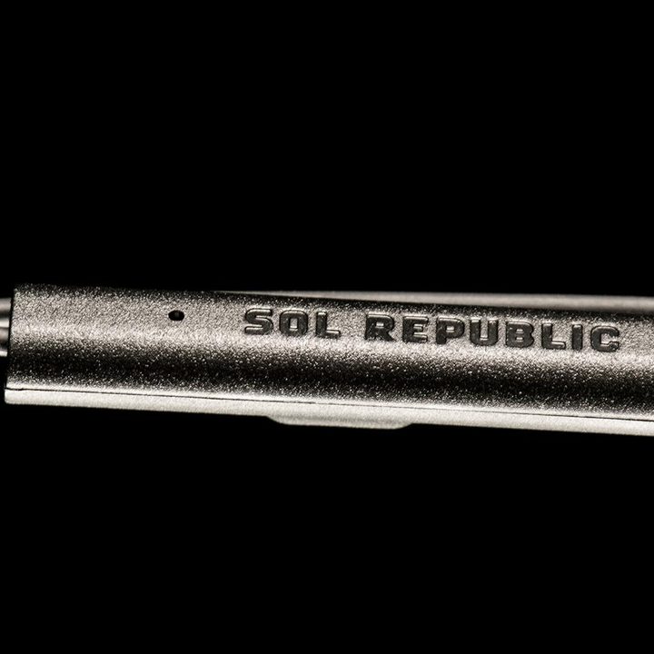 Sol Republic Relay review remote mic