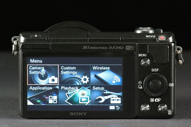 Sony Alpha A5000 back screen