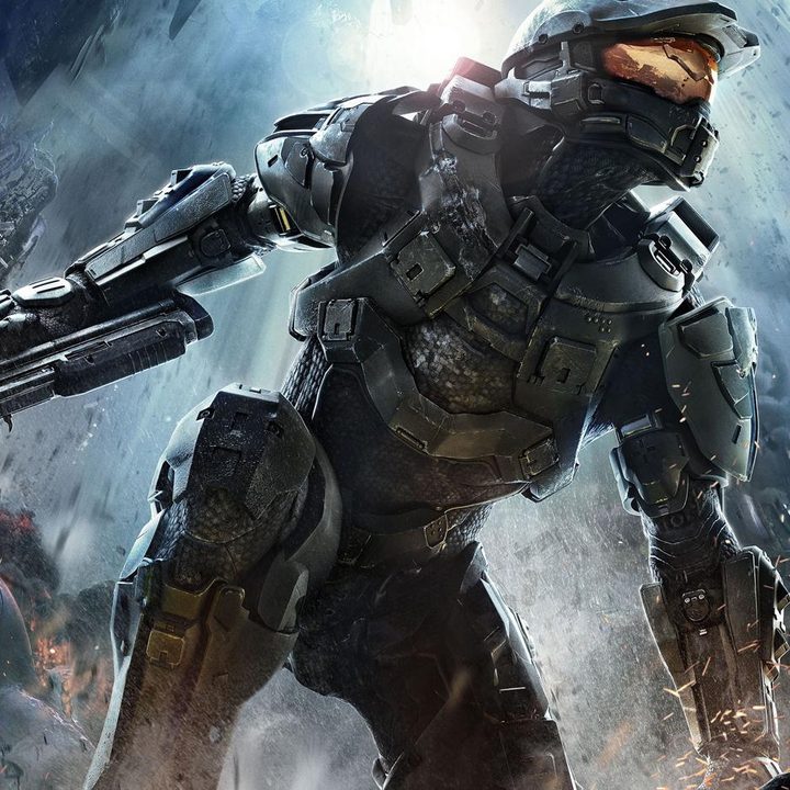 Master Chief crouching with a gun.