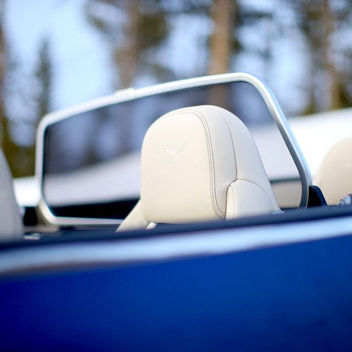 2014 Bentley Continental GT Speed blue headrest