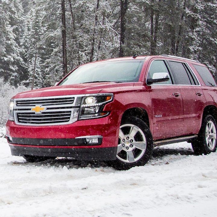 2015 chevrolet tahoe review front angle snow