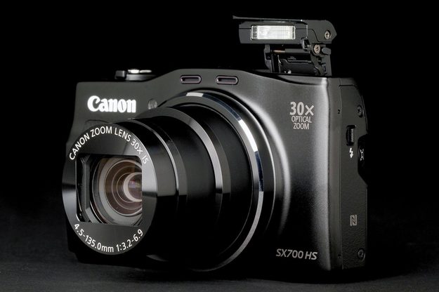 Canon PowerShot SX700 front angle