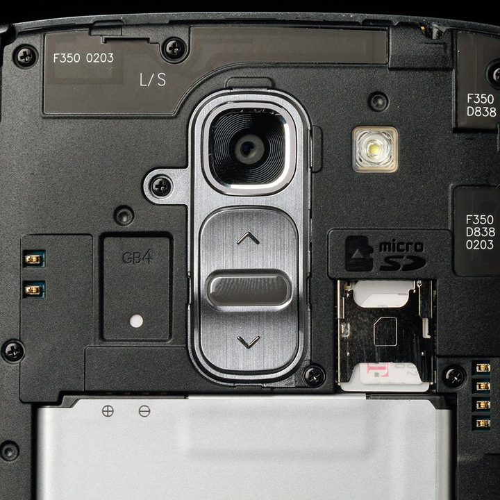 LG G Pro 2 battery macro