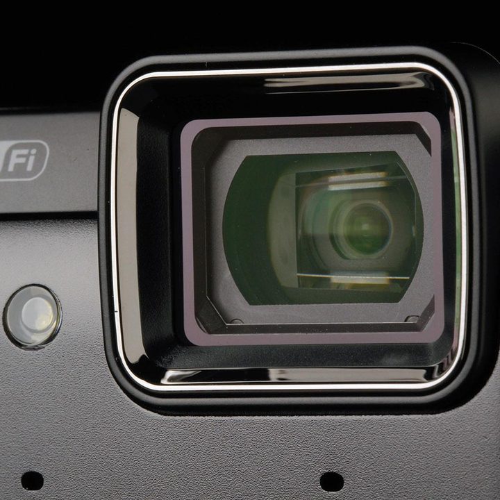 Nikon Coolpix AW120 viewfinder