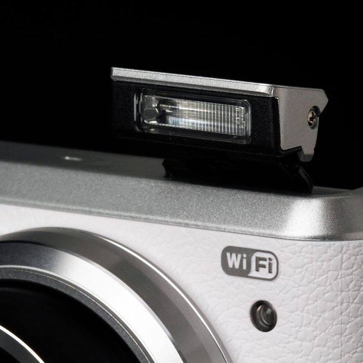 Samsung-WB350F-flash-macro