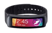 samsung-galaxy-gear-fit-press