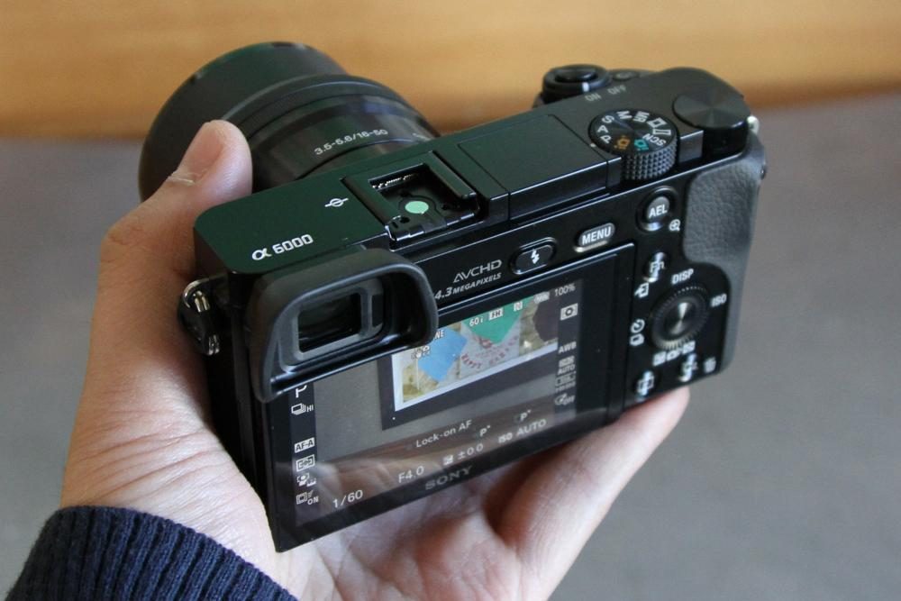 sony unveils alpha a6000 mirrorless camera 6000 8