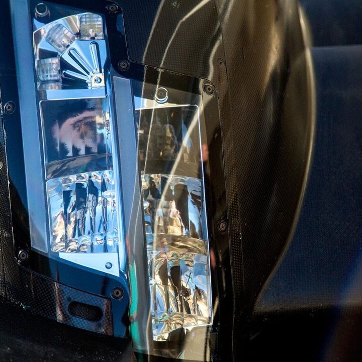 2014 Audi R18 e_tron quatro headlight macro