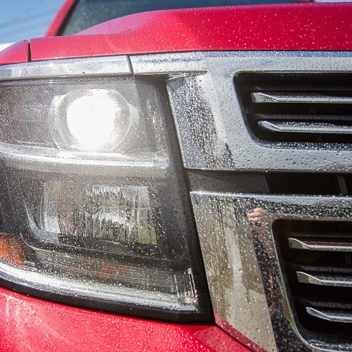 2015-Chevrolet-Tahoe-headlight