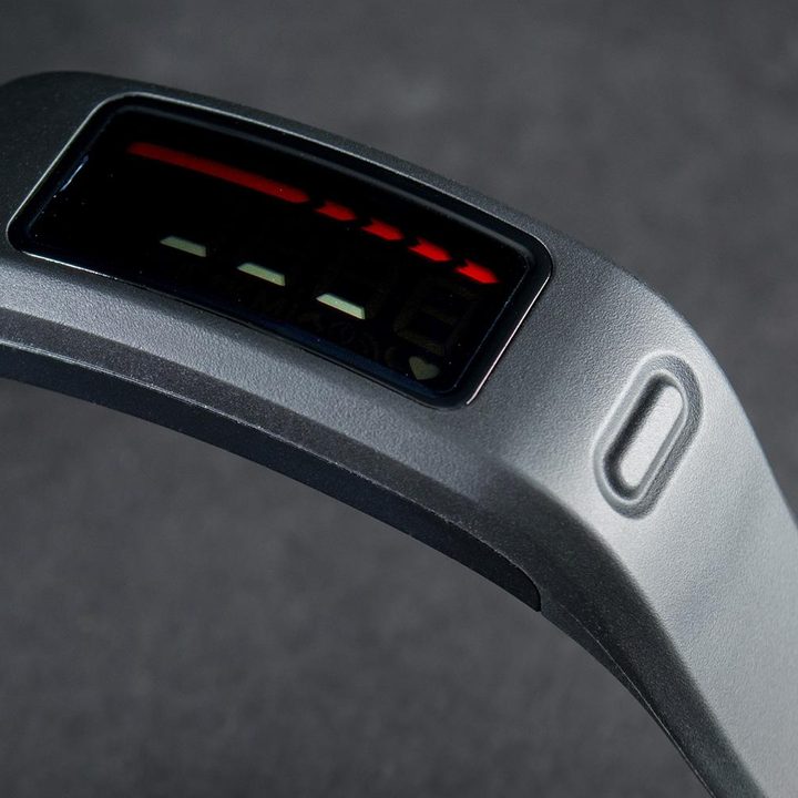 Garmin-Vivo-push-button2