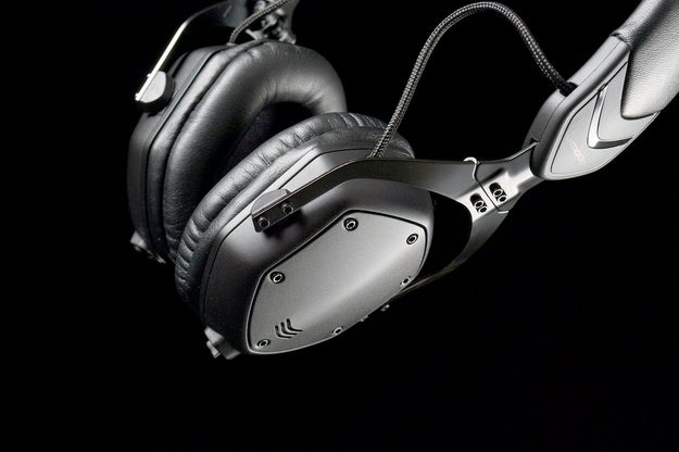 VModa XS earpiece
