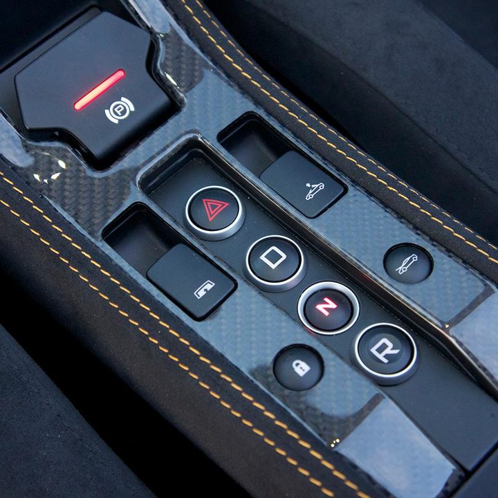2015 McLaren 650S
