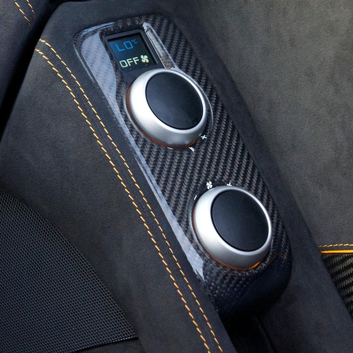 2015 McLaren 650S