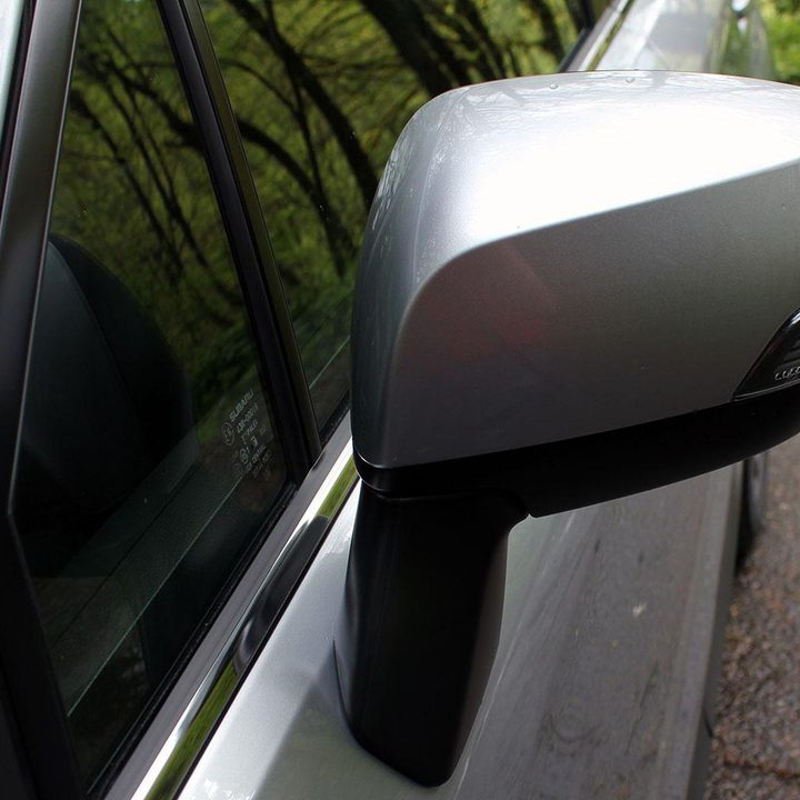 2015 Subaur Forester XT side mirror