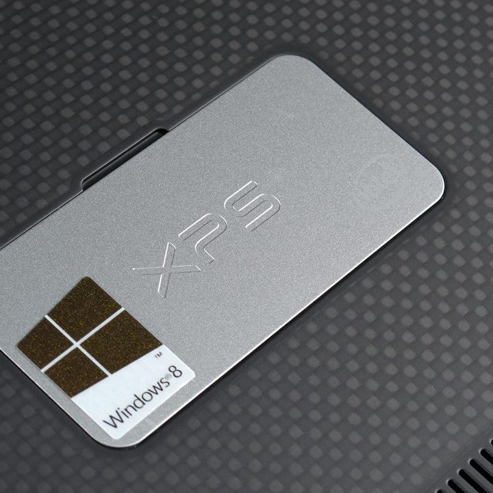 Dell XPS 15 review logo 2