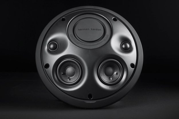 Harman Kardon Onyx Studio grill removed