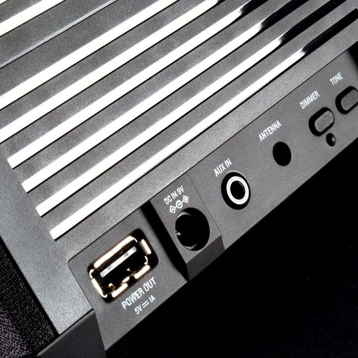 Soundfreaq SoundRise ports