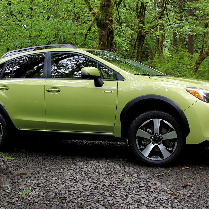 2014 Subaru XV Crosstrek Hybrid right side