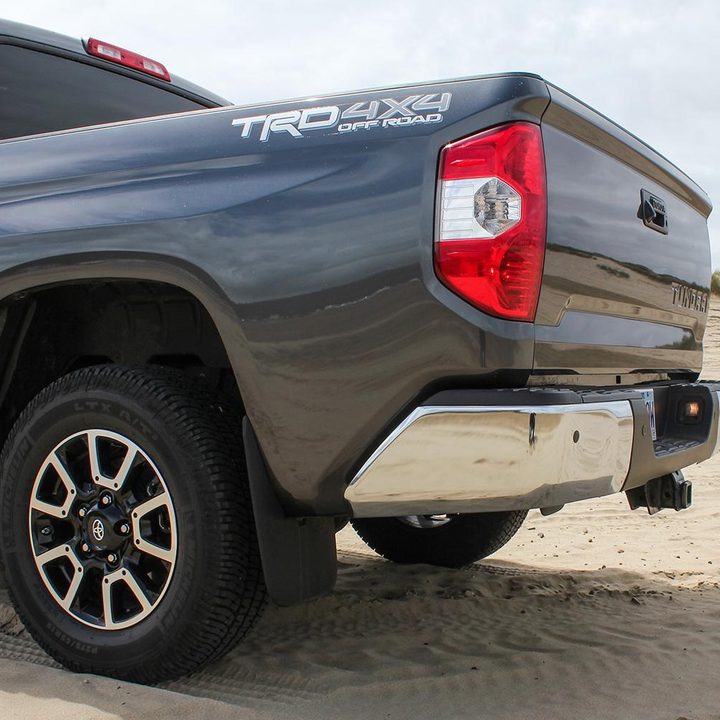 2014 toyota tundra review rear angle