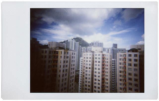 lomography satiate impatient analog film lovers new instant camera lomo sample 24