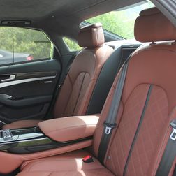 2015 Audi S8