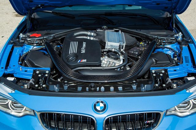 2015 BMW M4 engine open