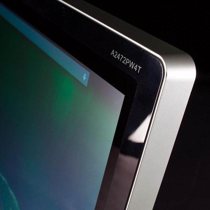 AOC A2472PW4T review bezel