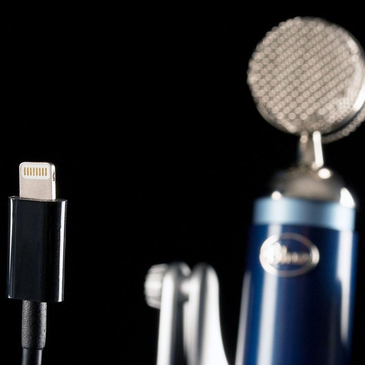Blue Microphones Spark Digital lightning connector