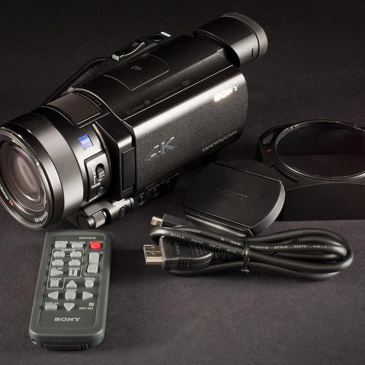 Sony FDR-AX100