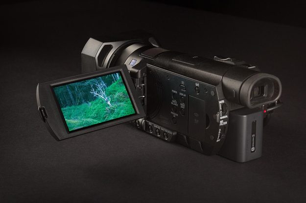 Sony FDR-AX100