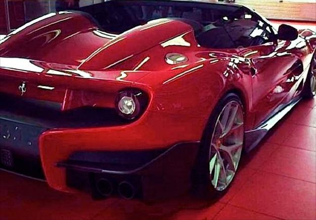 Ferrari F12 TRS