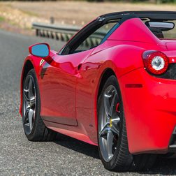2014 Ferrari 458 Spider review