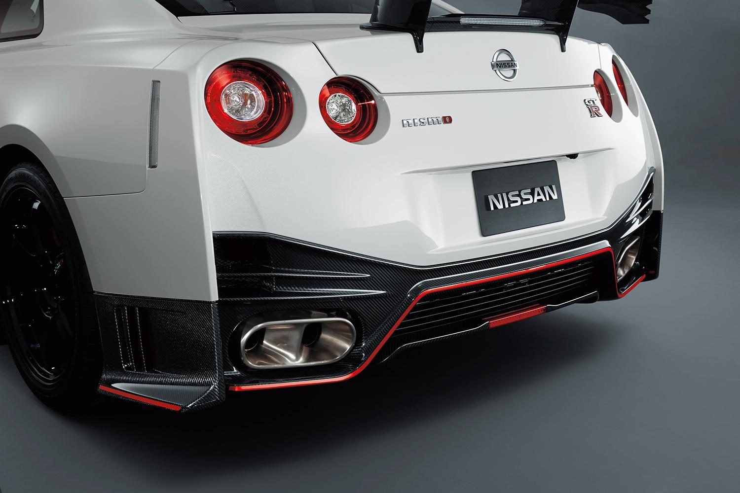 2015 Nissan GT-R NISMO