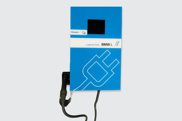 BMW i DC fast charger